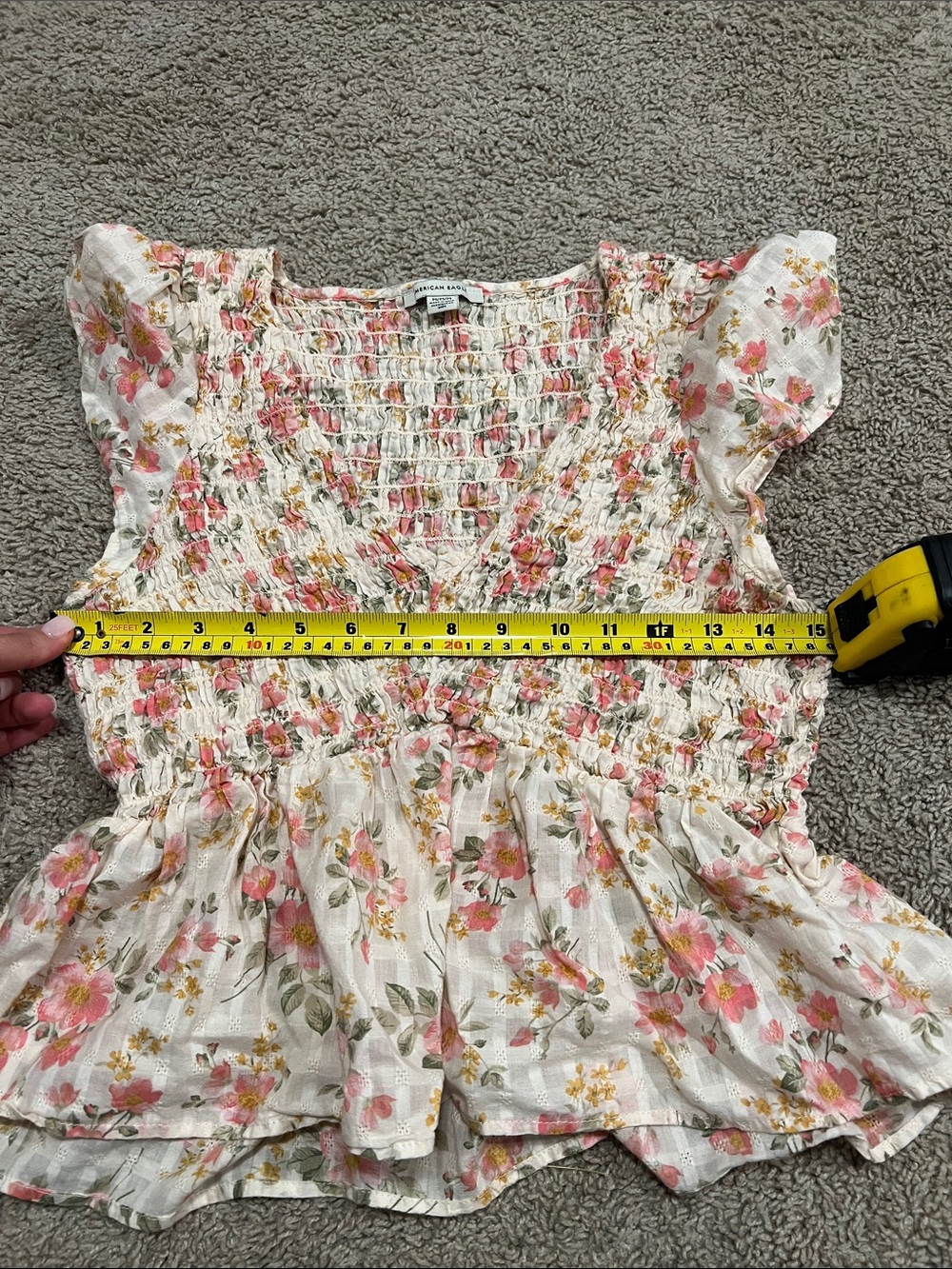 American Eagle Outfitters White Floral Print Smocked V-Neck Peplum Top M - Picture 7 of 7